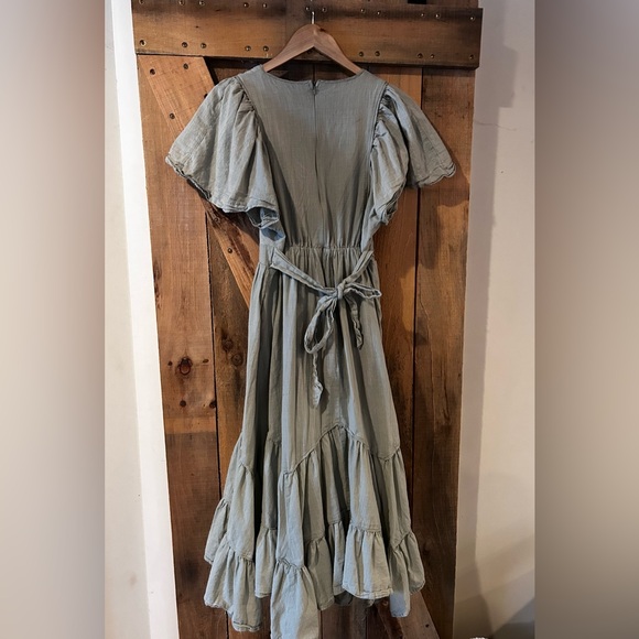 Neuflora’s Arabella Dress - Picture 2 of 2